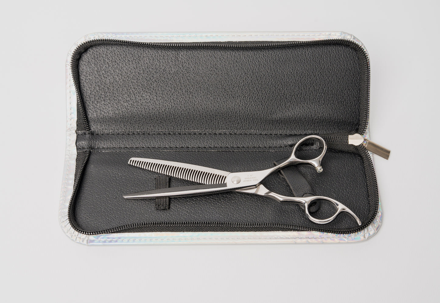 G4G Lite35 7-inch silver antler tooth thinning scissors made from Japanese 440C steel for dogs and cats.