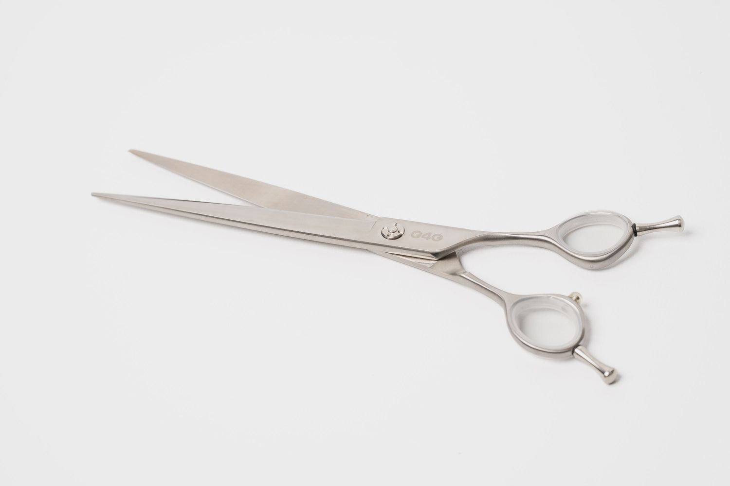 G4G Large-Cut 8-inch straight grooming scissors with wide blades for thick coats, made from Japanese 440C stainless steel.