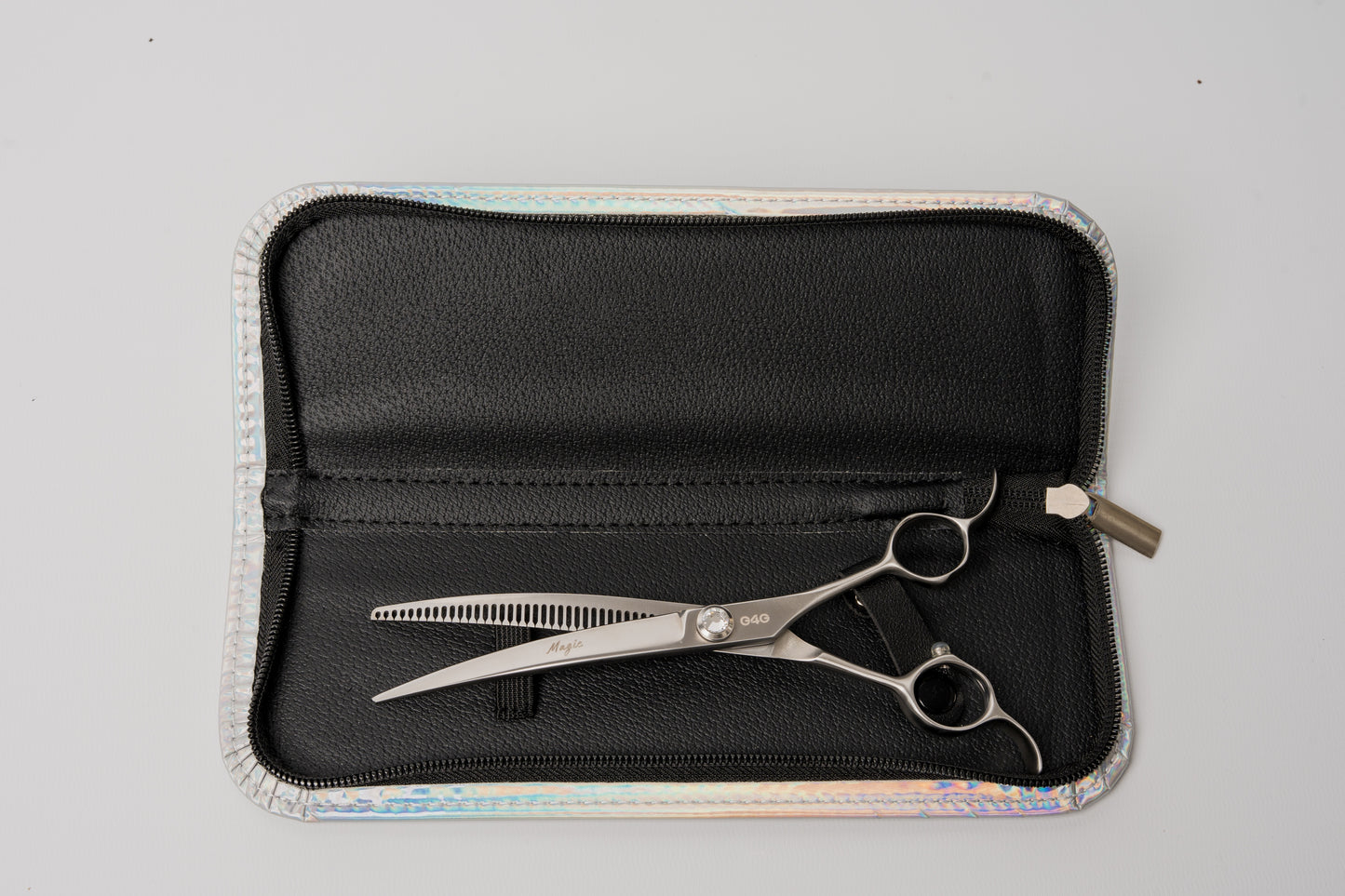 G4G Magic 7.5-inch curved chunking scissors, Japanese 440C steel, for professional pet grooming and bulk hair removal.