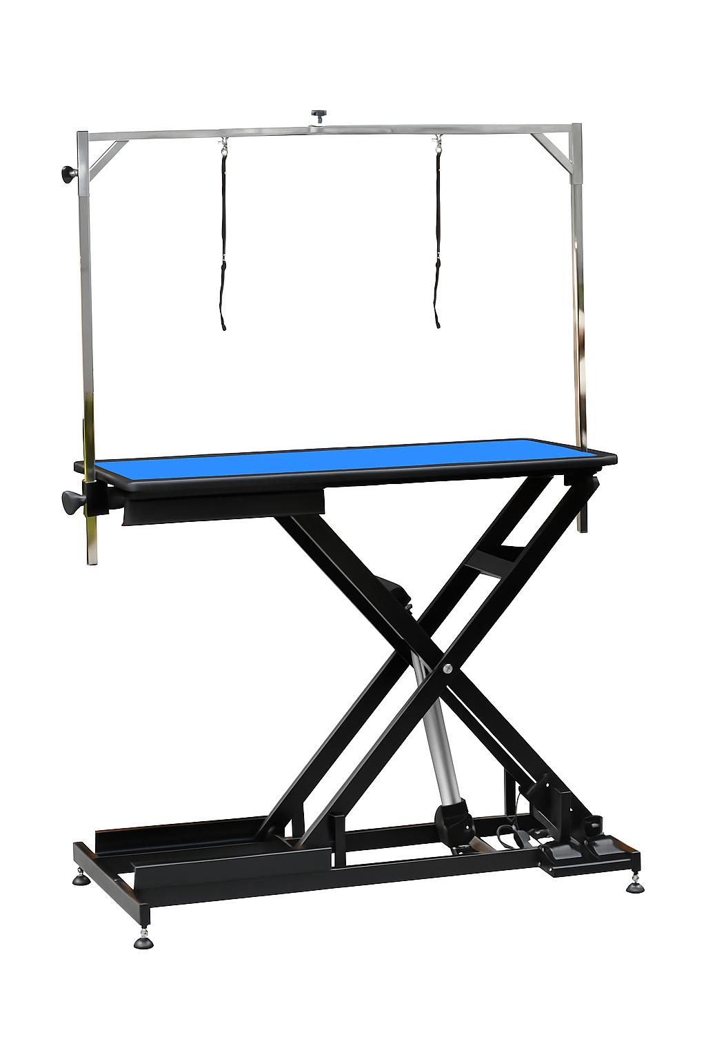 Aeolus Grooming Table Top Mat with non-slip, cushioned surface for pet stability and table protection.